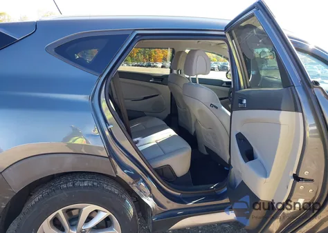 2017 Hyundai Tucson Se из США, поврежденный, VIN KM8J3CA46HU317389